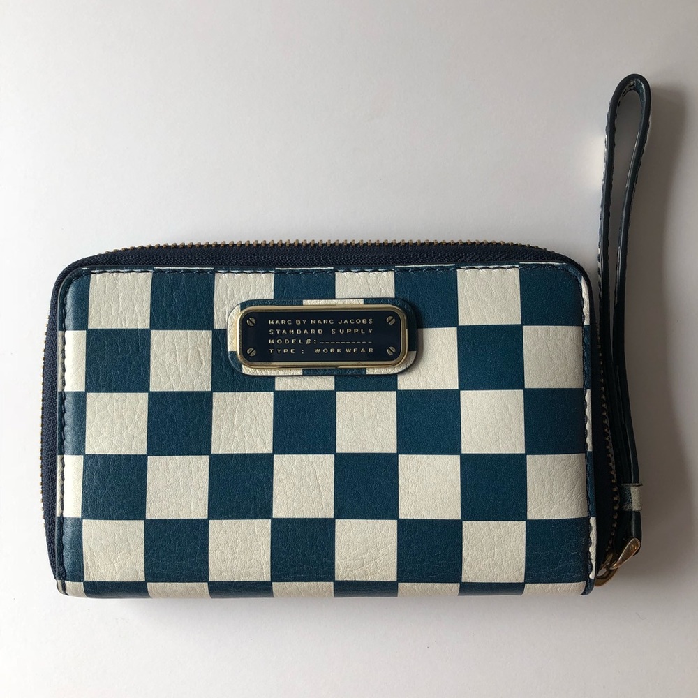 Marc Jacobs Wristlet Wallet